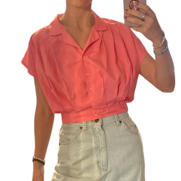 Vintage 90s London West bubblegum pink cropped button up blouse. Size M. - Picture 4 of 5